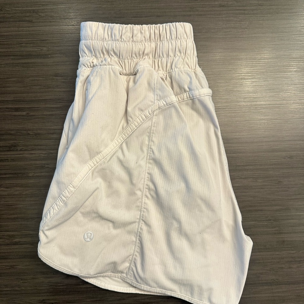 lululemon Track That 5” Size 6